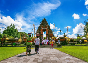 Taman Ayun temple 1600 x900