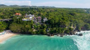 padang-padang beach 1600X900 1