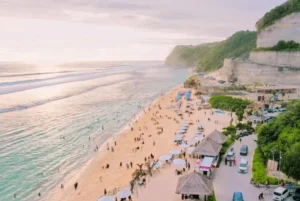 pantai-melasti-